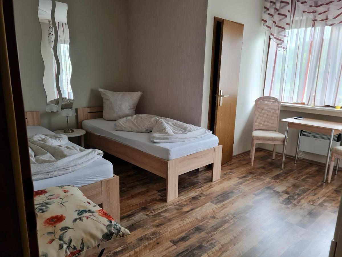 Hotel Restaurant Moselblick Wintrich Εξωτερικό φωτογραφία